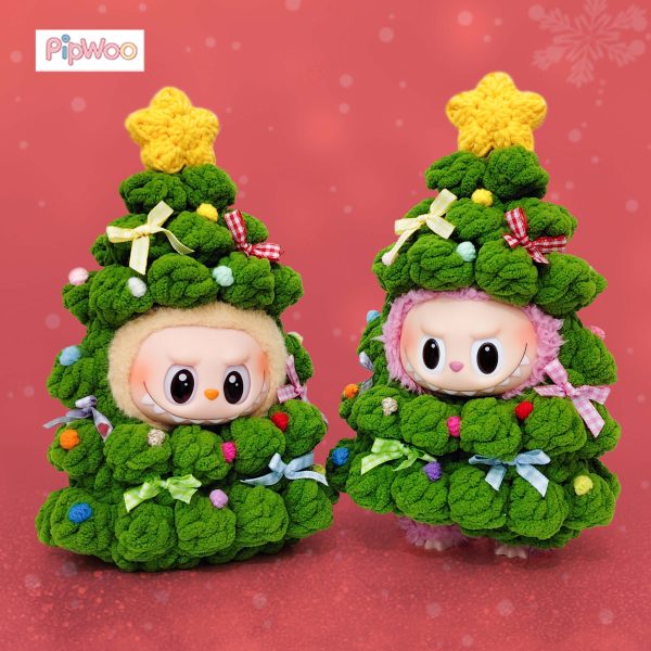 Crochet Labubu Clothes – Twinkle Tree (Light‑Up) main view showcasing the Labubu doll in a handcrafted green Christmas tree costume with star topper