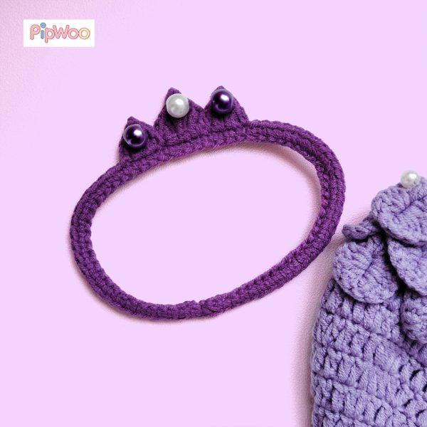 Detailed shot of Crochet Labubu Clothes – Purple Mermaid capturing the pearl crown accent and soft purple yarn texture